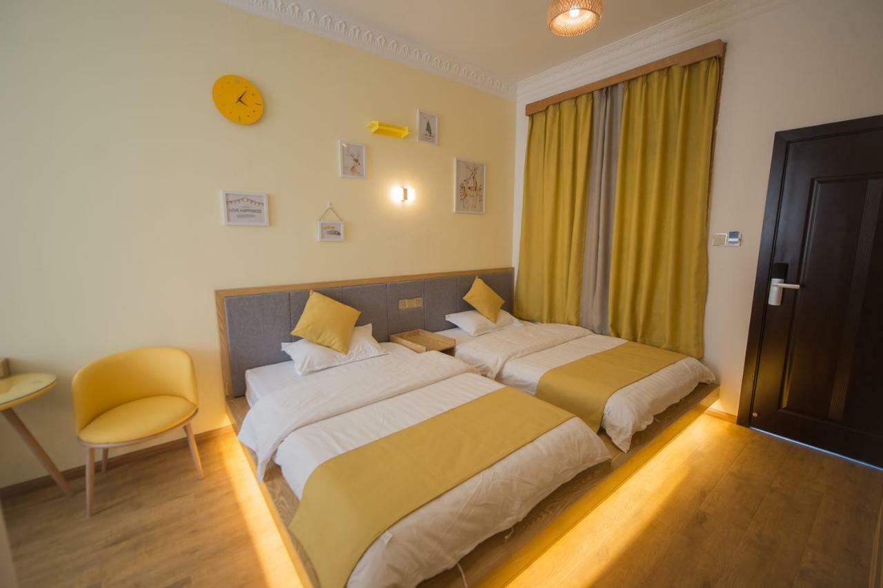 Dali Spring Field Hostel Eksteriør bilde